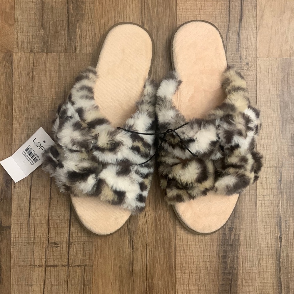 Loft Slipper Sandals S 5-6 NWT